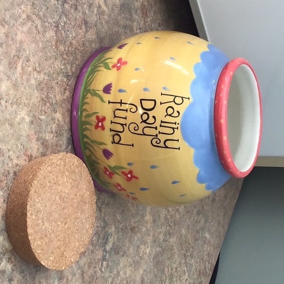 Decorative pottery pot - Picture 2 of 3